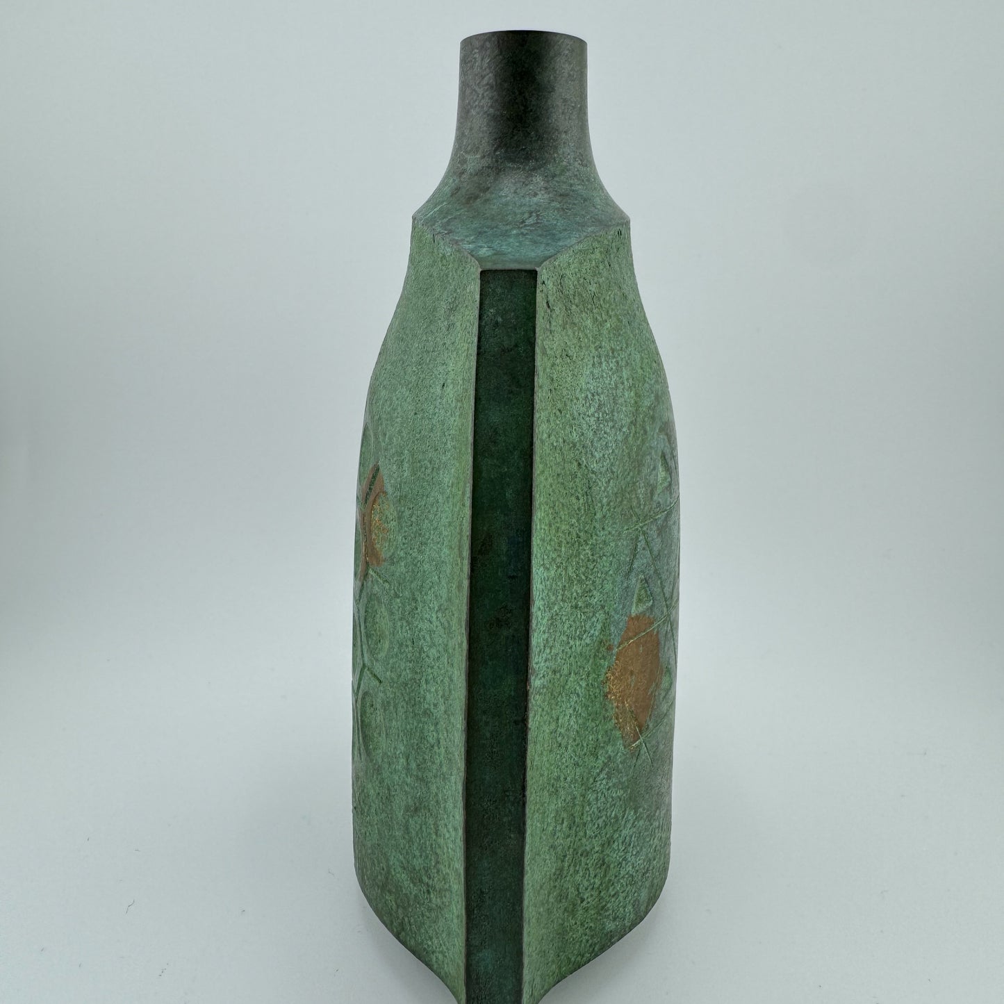 Ohaka Mitsuru Green Bronze Vase, 20th Century